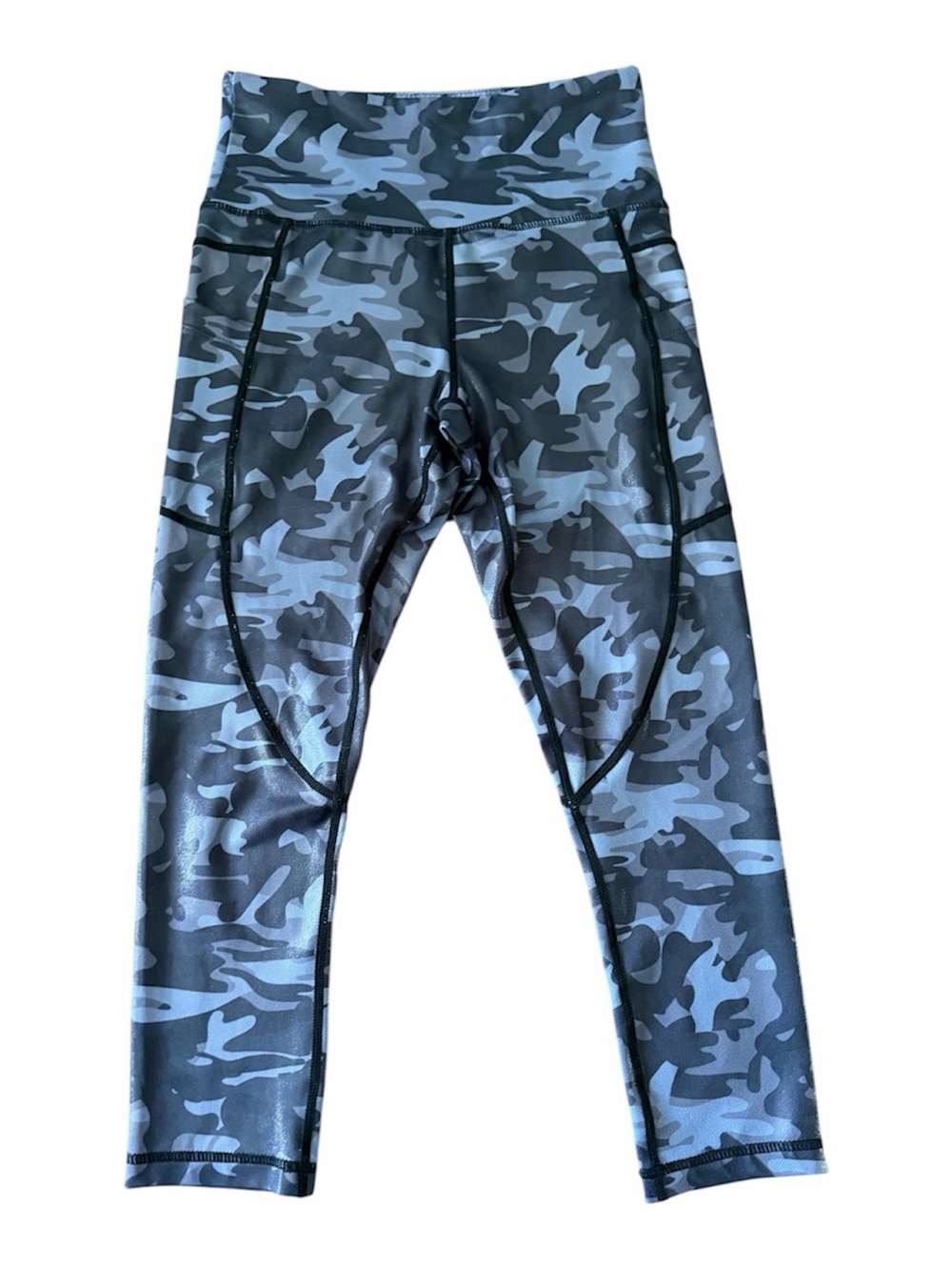Zyia Active Camo Light n Tight Pocket Leggings Size 2 - Like New